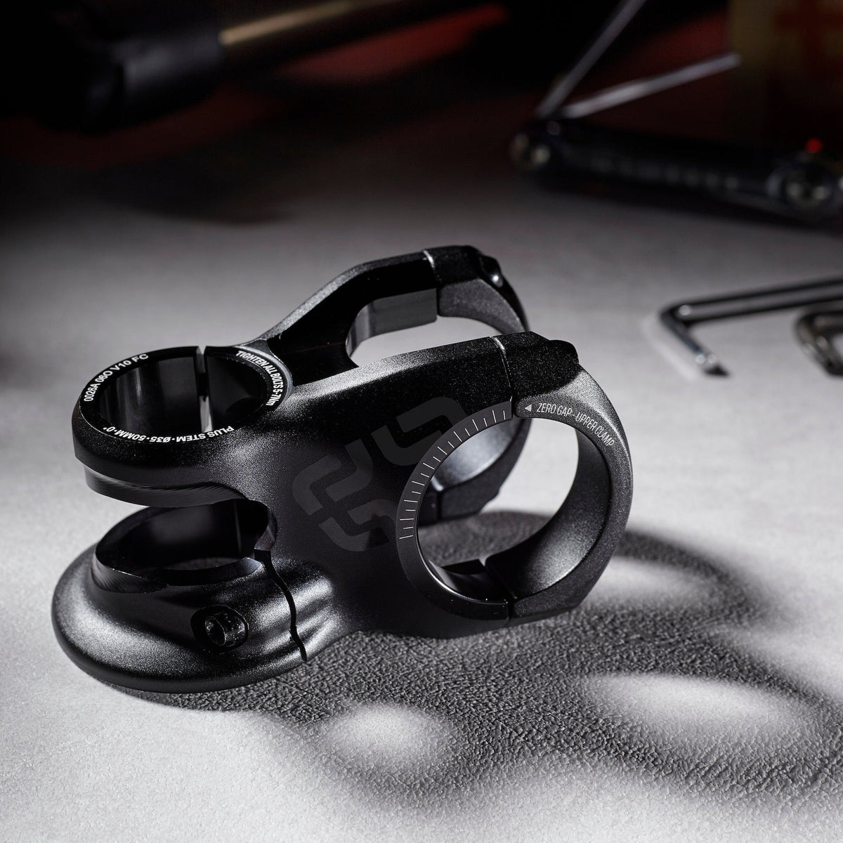 e*thirteen Covert ICR Core Internal Routing Stem